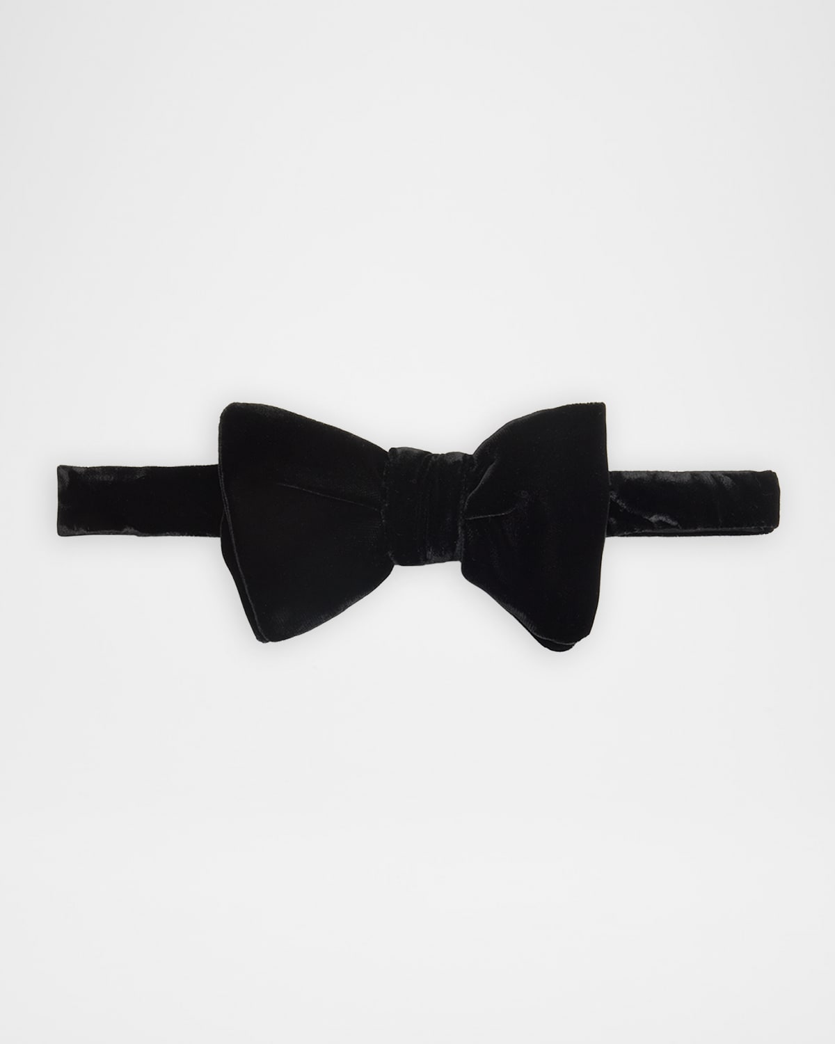 TOM FORD Men 's Pre-Tied Velvet Bow Tie | Thumbnail 4