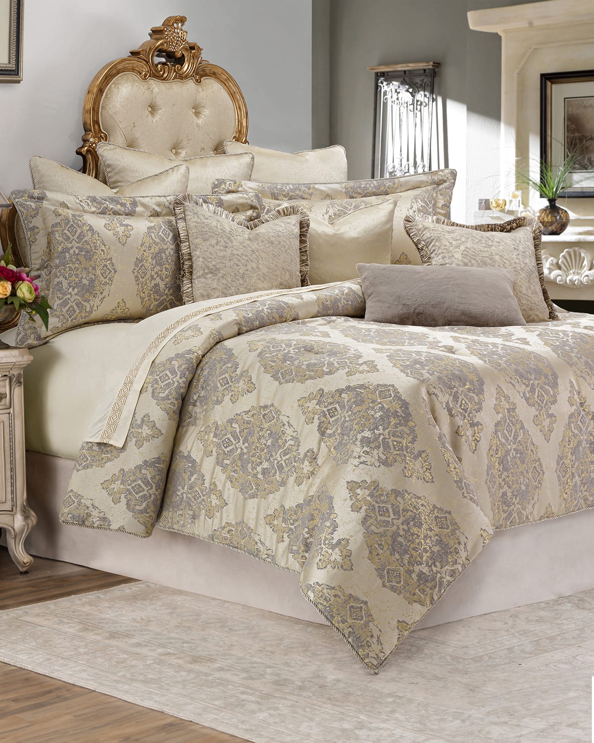 Rose order Tree Harrogate Queen Comforter Set with Bed Skirt and throw pillow