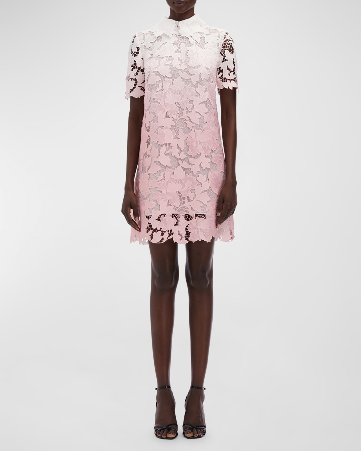 Oscar de la Renta Short-Sleeve Ombre Peony Guipure Mini Shift Dress