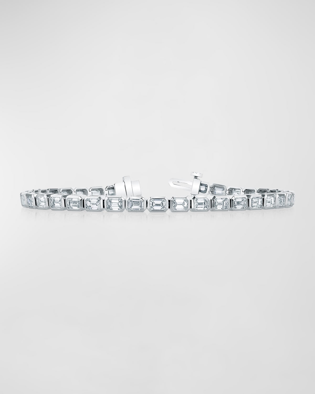 Neiman Marcus Diamonds 18K Gold East-West Bezel-Set Diamond Tennis Bracelet, 4.30tcw, 7"L