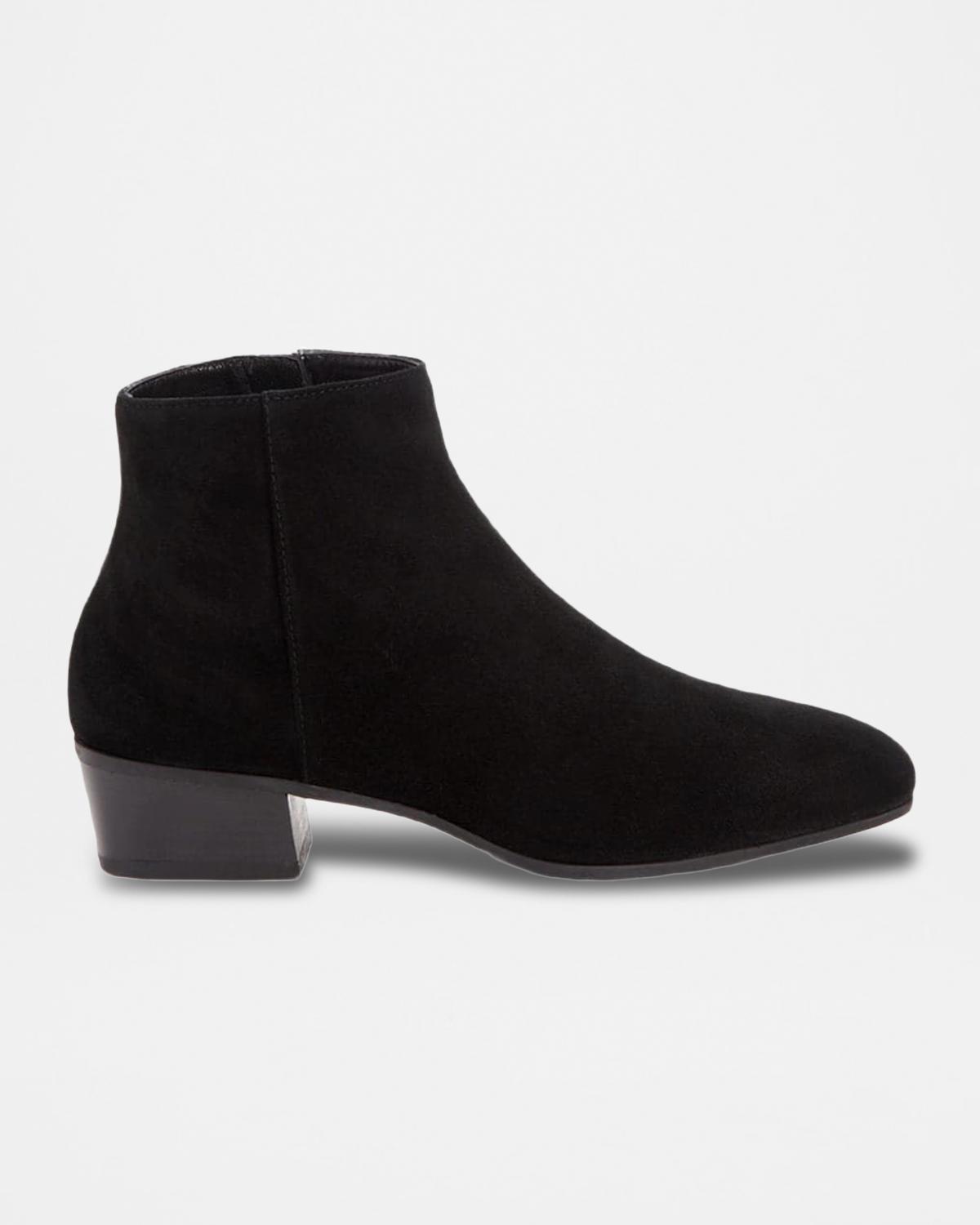 Aquatalia Fuoco Suede Ankle Boots