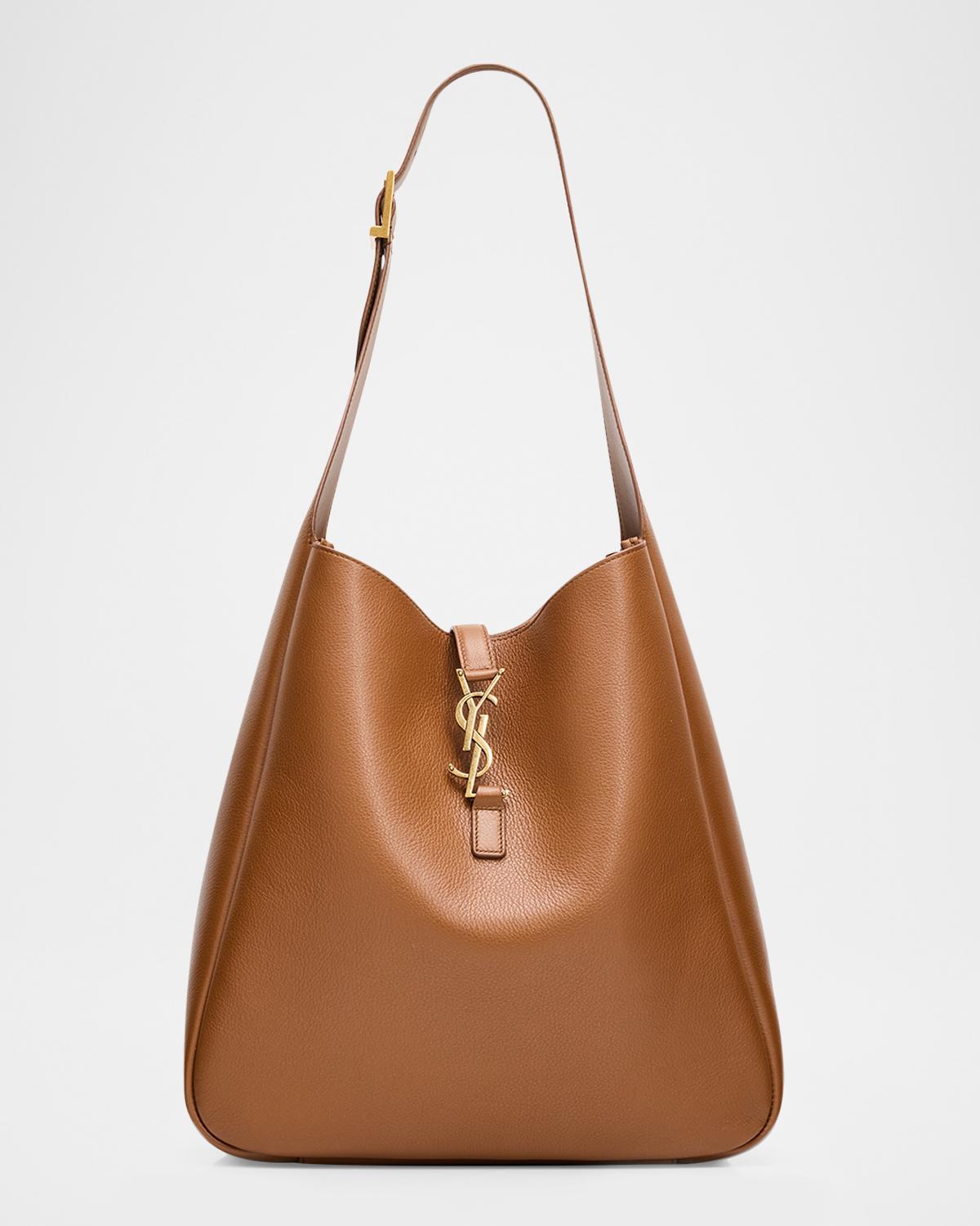 Le 5 À 7 Large YSL Shoulder Bag in Grain Leather