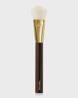 La Prairie Powder Foundation Brush | Neiman Marcus