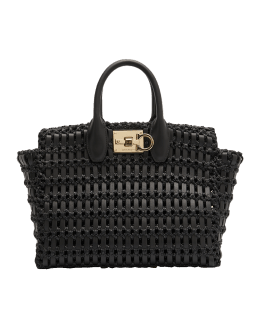 Valextra Review: The Medium Bucket Bag {Updated September 2023