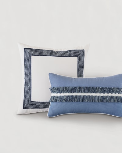 Blue The Pillow Collection Neima Stripes Pillow 