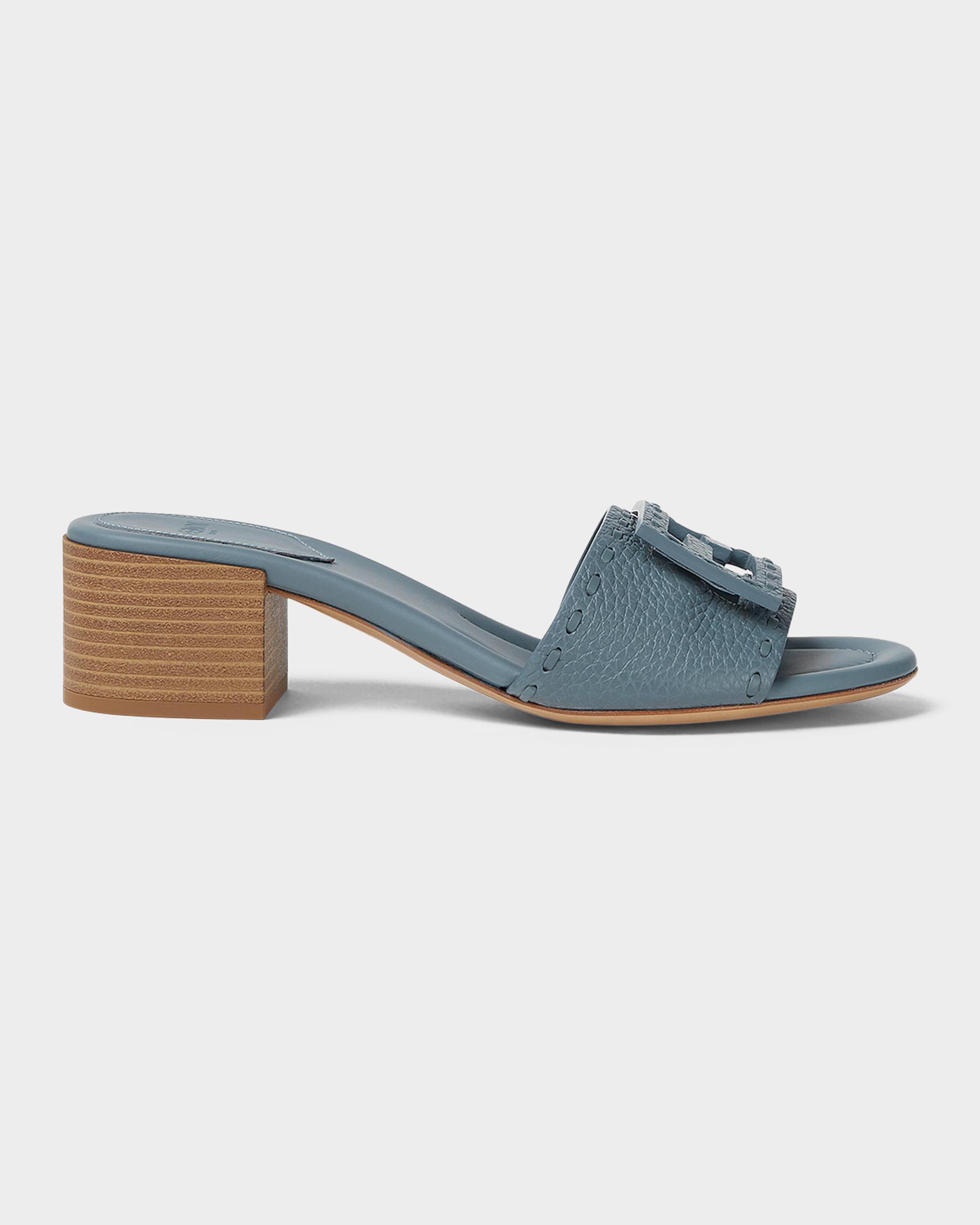 45mm FF Baguette Vitello Leather Slide Sandals