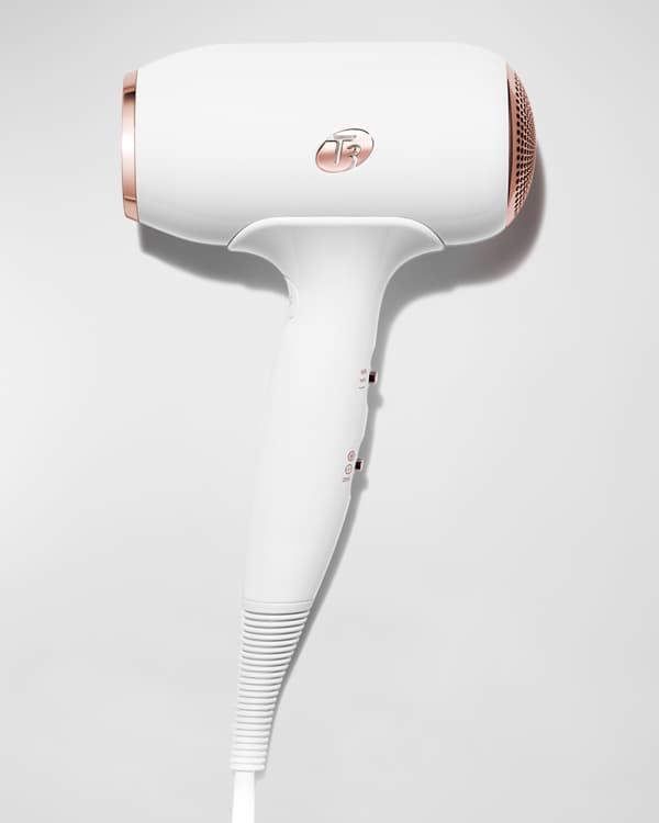 One-Step Smoothing and Volumizing Hair Dryer Brush