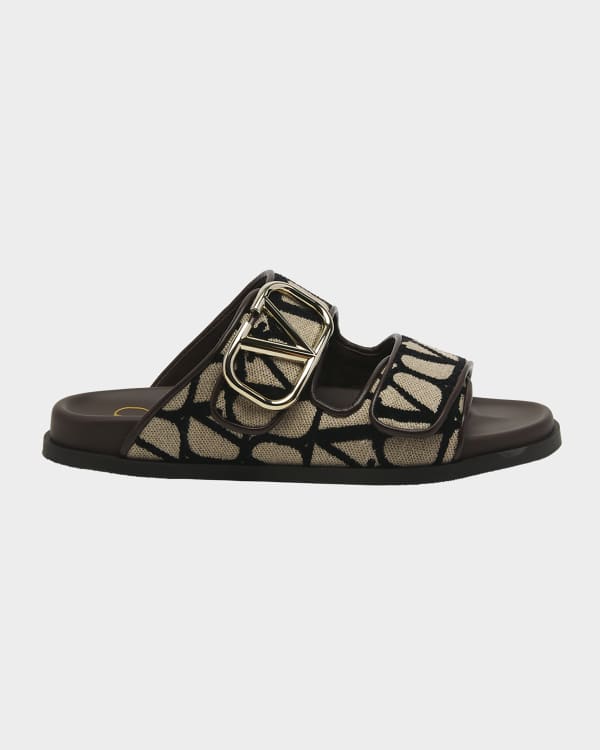 Shop Gucci Jolie GG Logo Raffia Flat Sandals