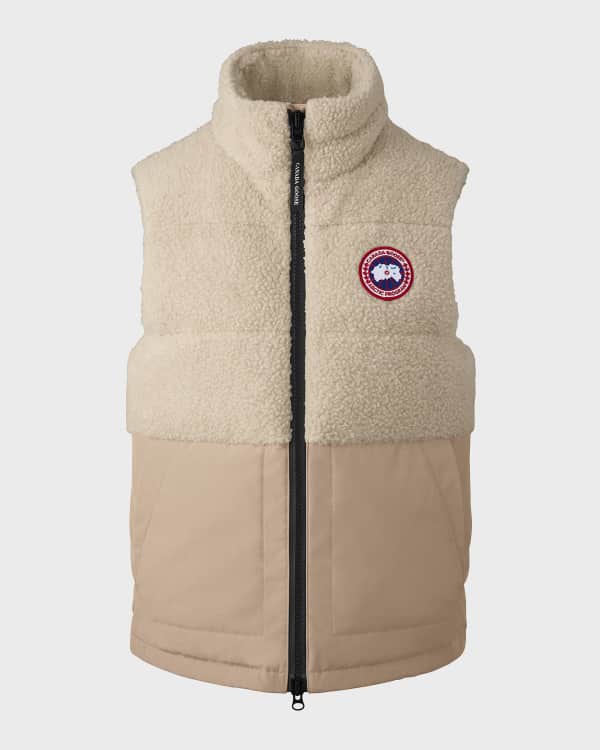 ダウンベスト FABIANA FILIPPI Quilted yarn and sequin waistcoat FABIANA FILIPPI Sequin Zip-Front Puffer Vest | Neiman Marcus