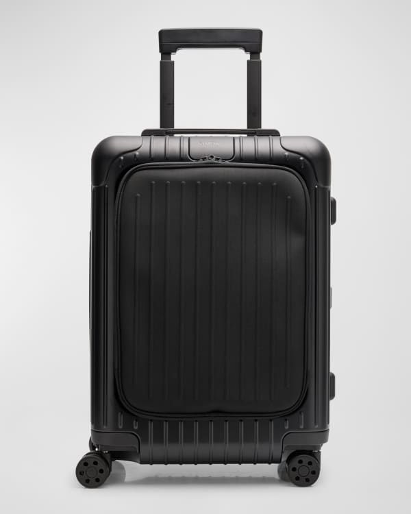 Neiman marcus rimowa 2025