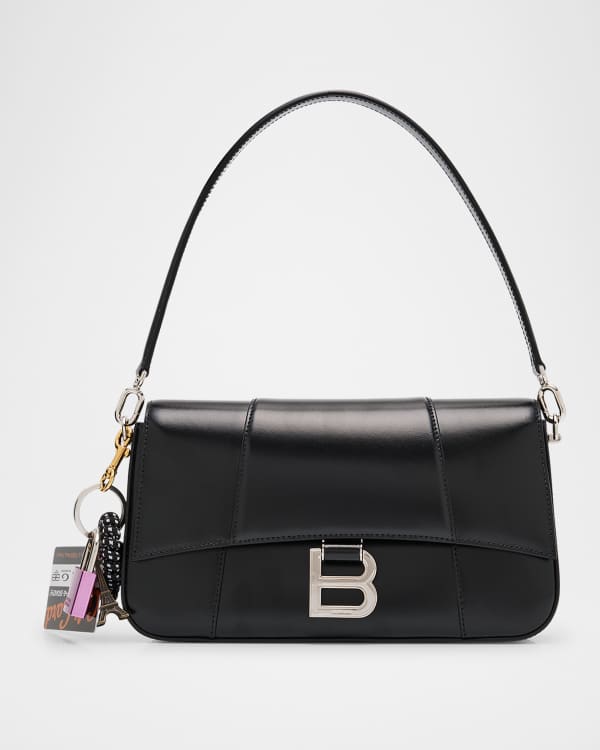 ニューシーズン ルブタン ビルムーン スモール バスケットバッグ Christian Louboutin Loubila Mini Spike Leather Shoulder Bag
