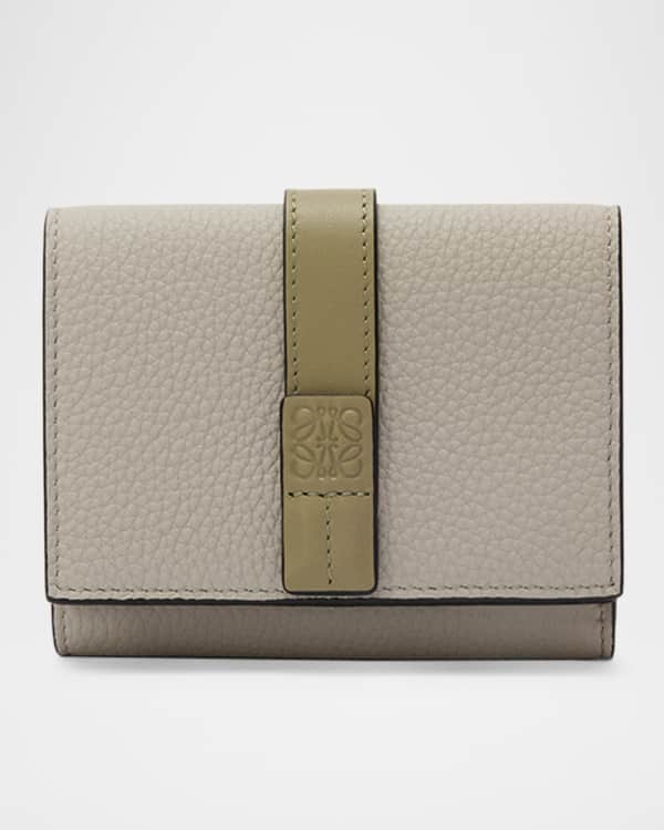 少し豊富な贈り物 Loewe Repeat Trifold Wallet in Embossed Leather | Neiman Marcus 小物