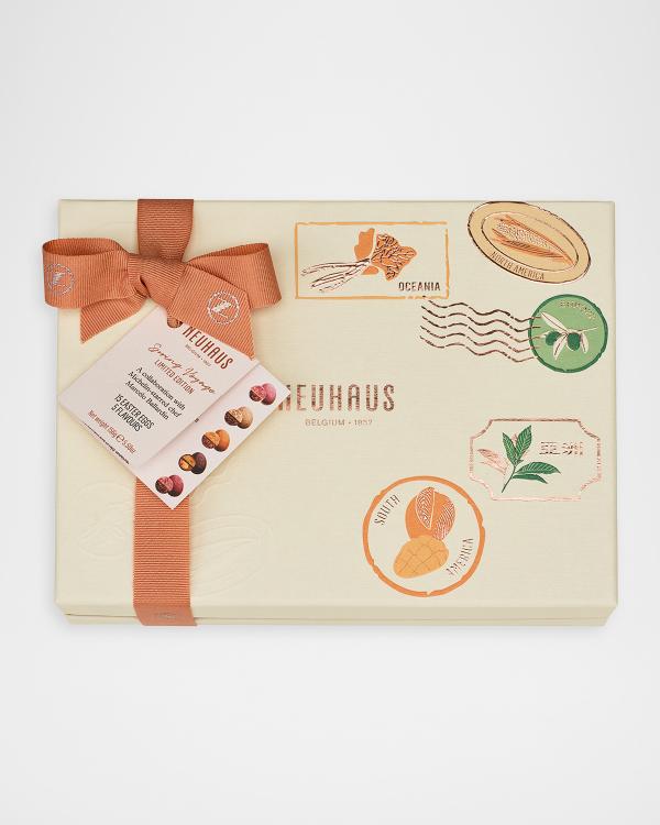Yoku Moku Holiday Cinq Delices Cookies, 50-Piece | Neiman Marcus