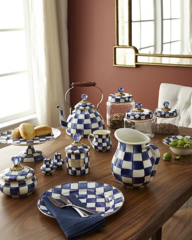 Dining & Entertaining at Neiman Marcus