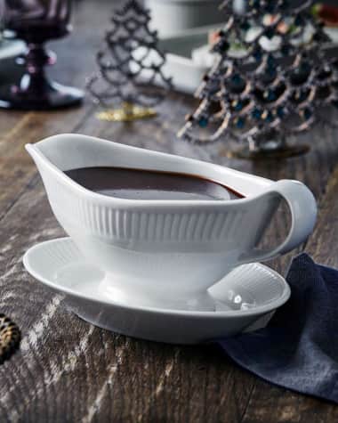 PILLIVUYT Plisse Sauceboat With Handle - 10 Oz.
