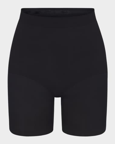 SKIMS Seamless Sculpt Mid-Thigh Shorts