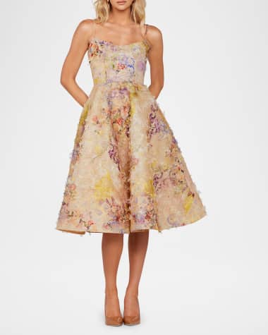 HELSI Stephanie Embroidered Applique Midi Dress