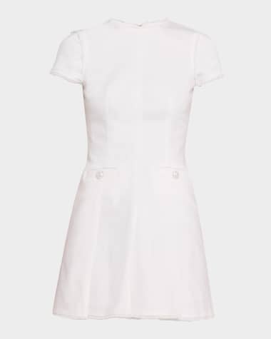 White Dresses Cinq à Sept