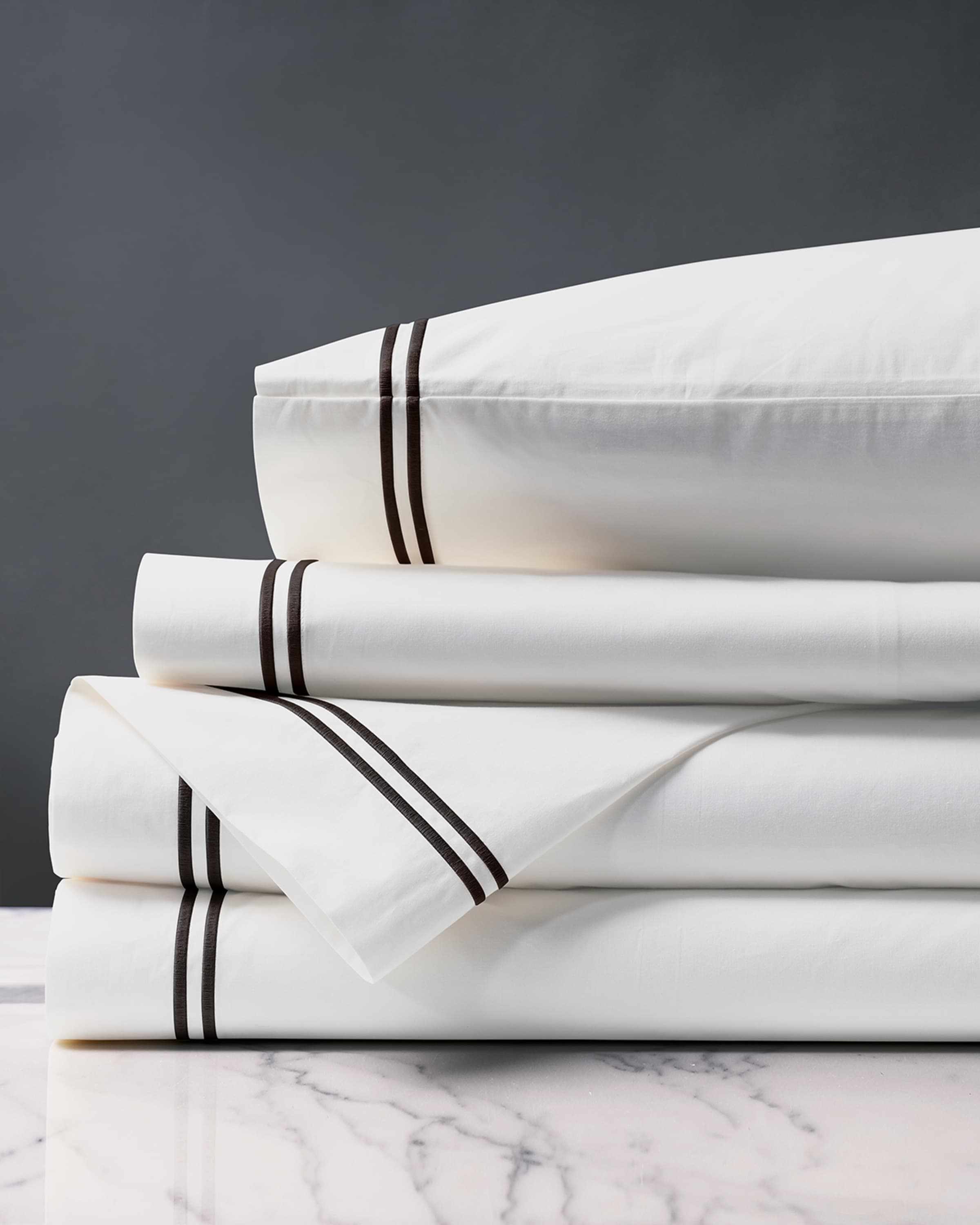 Eastern Accents Enzo White/Black King Sheet Set