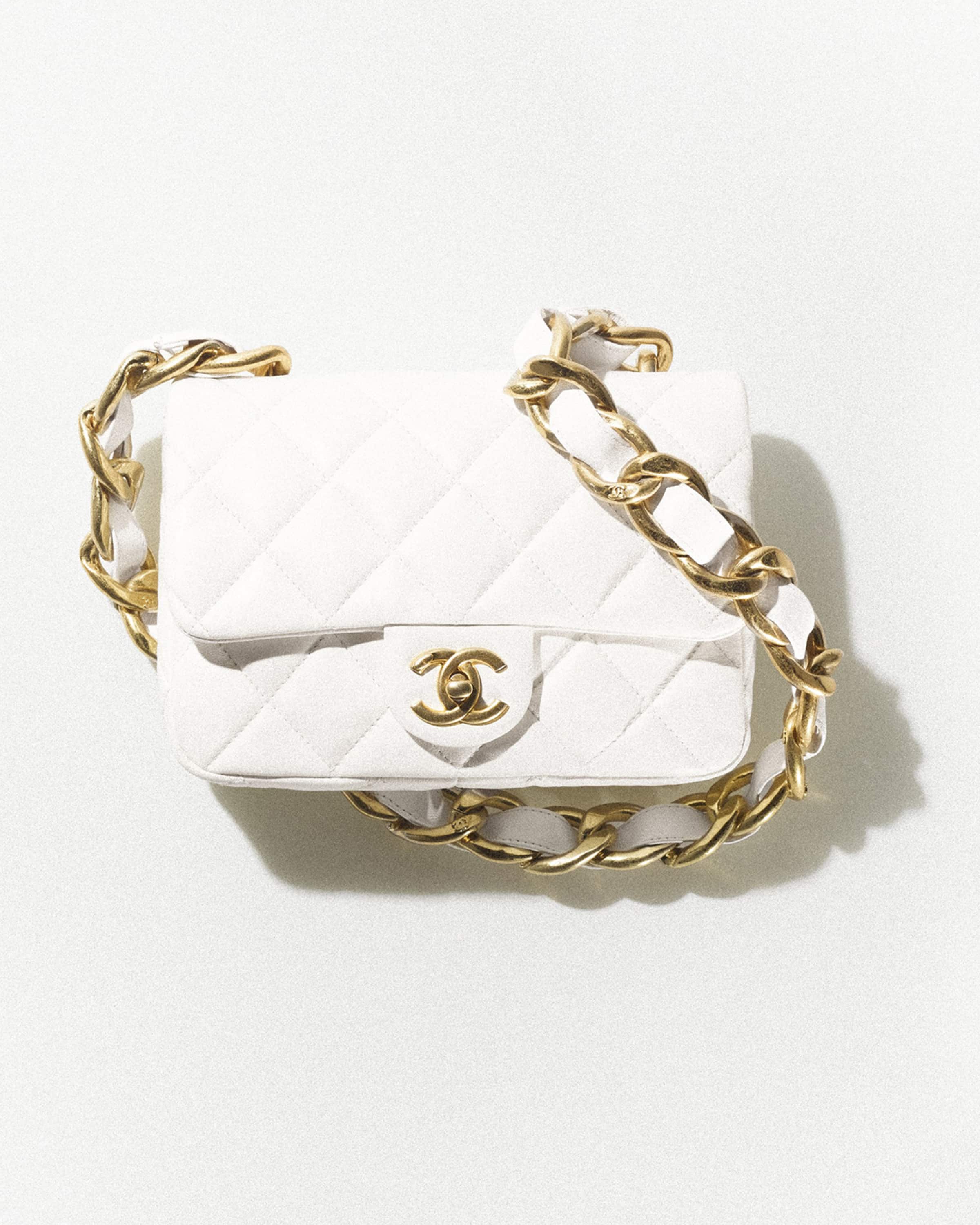 Neiman Marcus Chanel Wallet atelieryuwa.ciao.jp