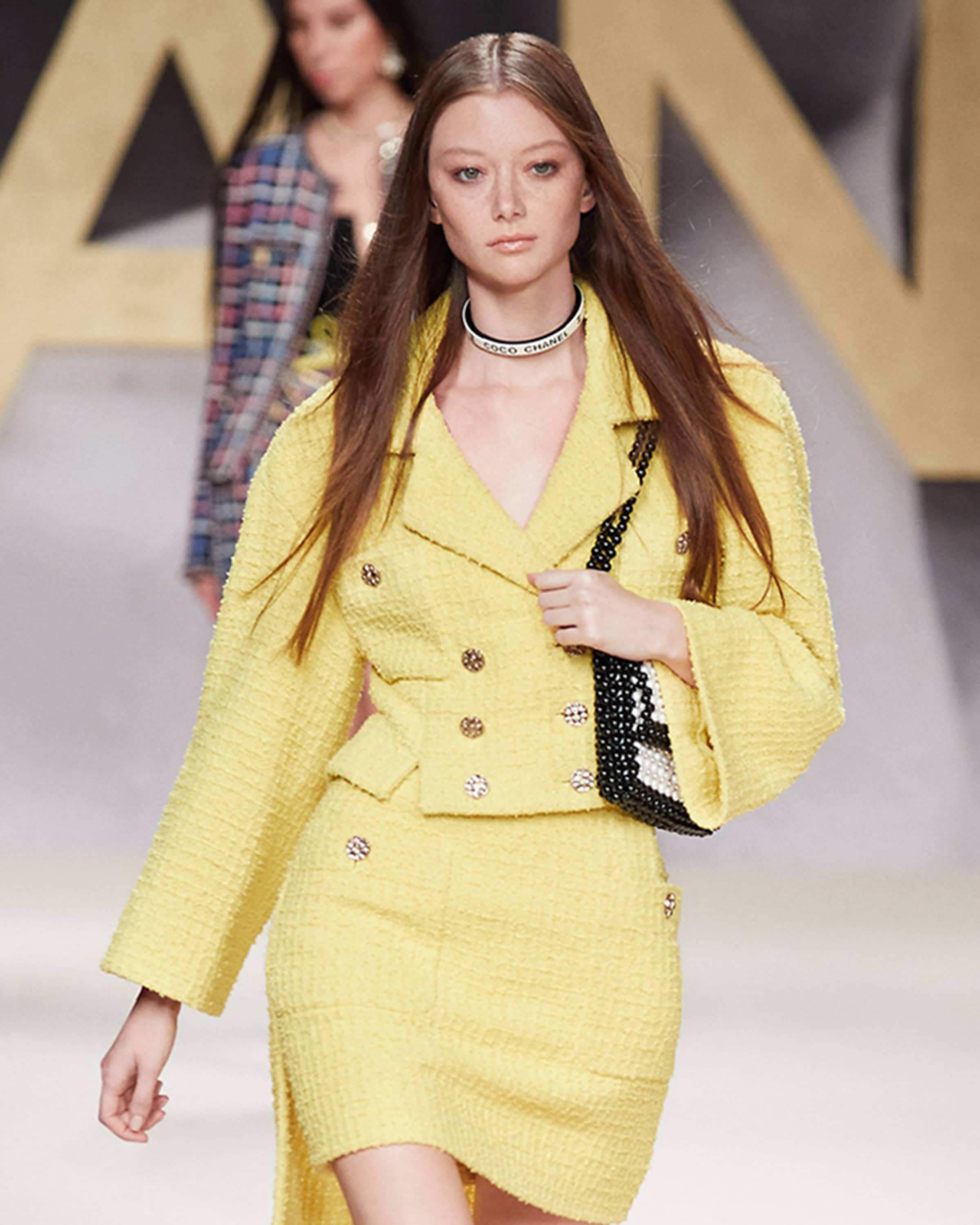 Chanel yellow tweed jacket outlet