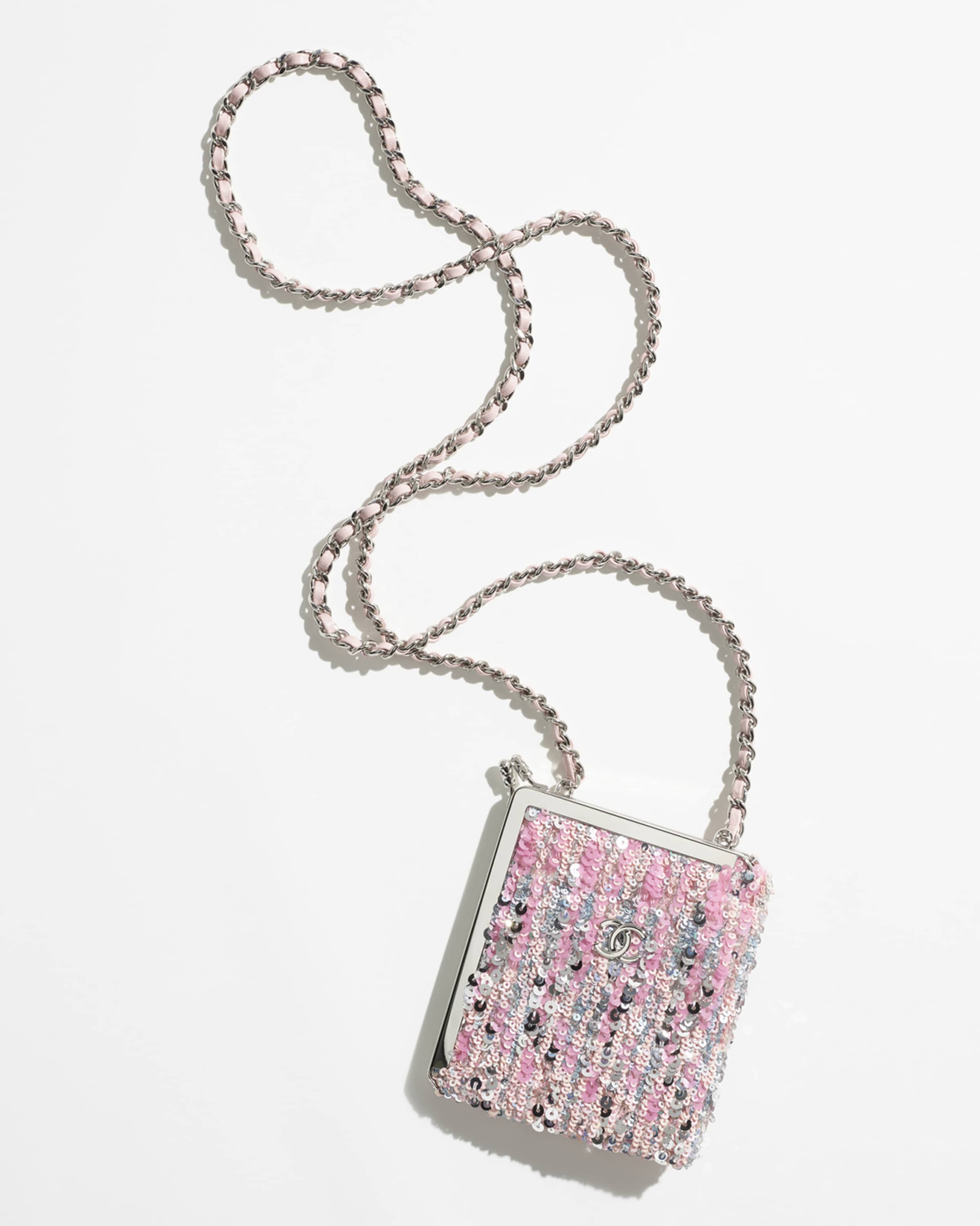 Neiman marcus chanel necklace hotsell