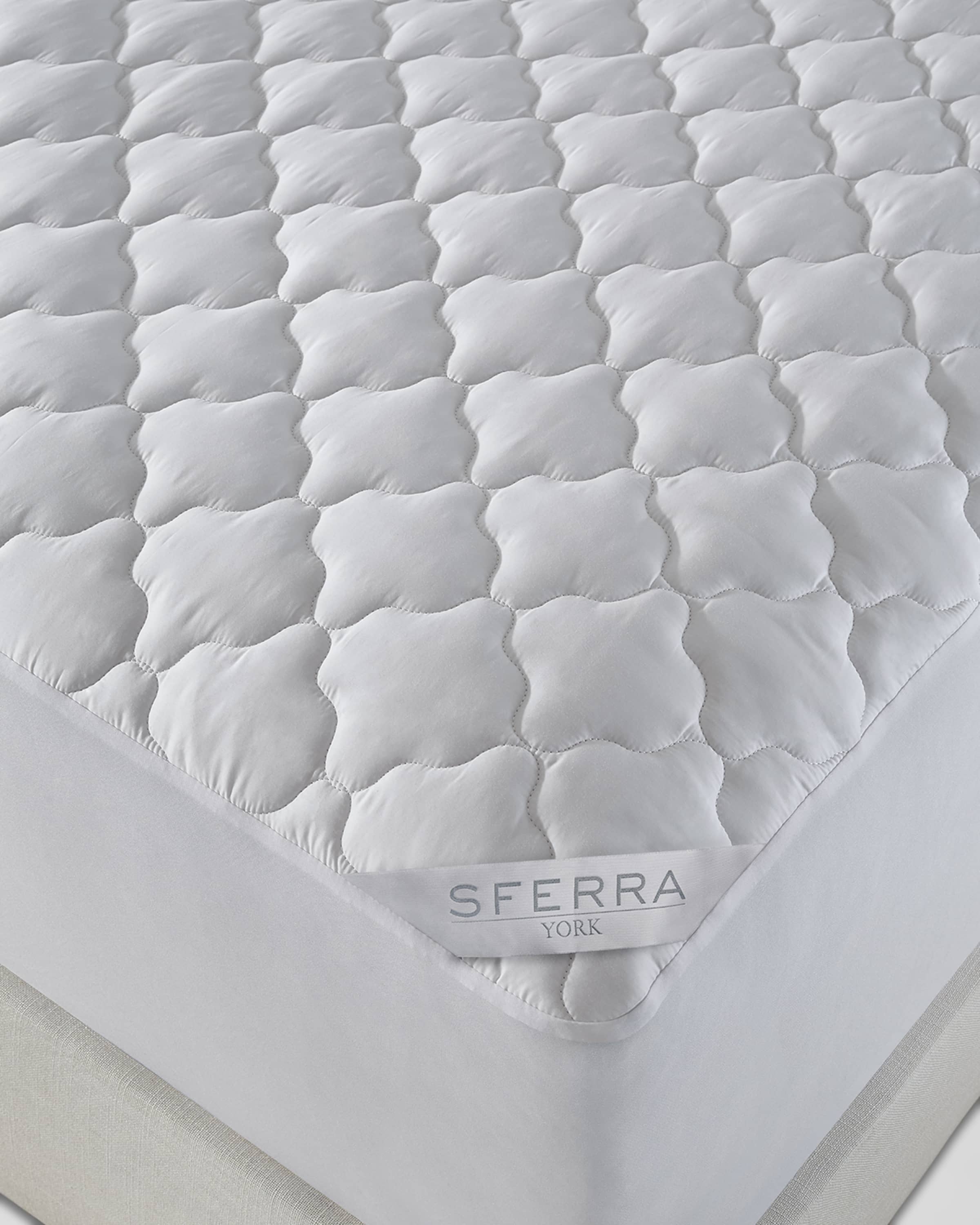 Sferra York Mattress Pad - California King