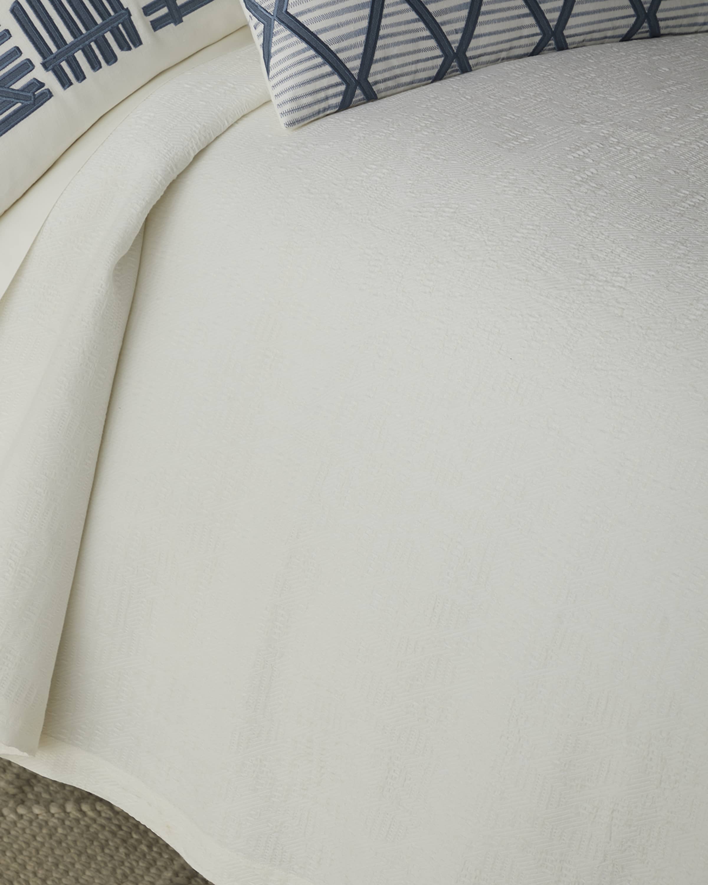 Lili Alessandra Sierra King Blanket