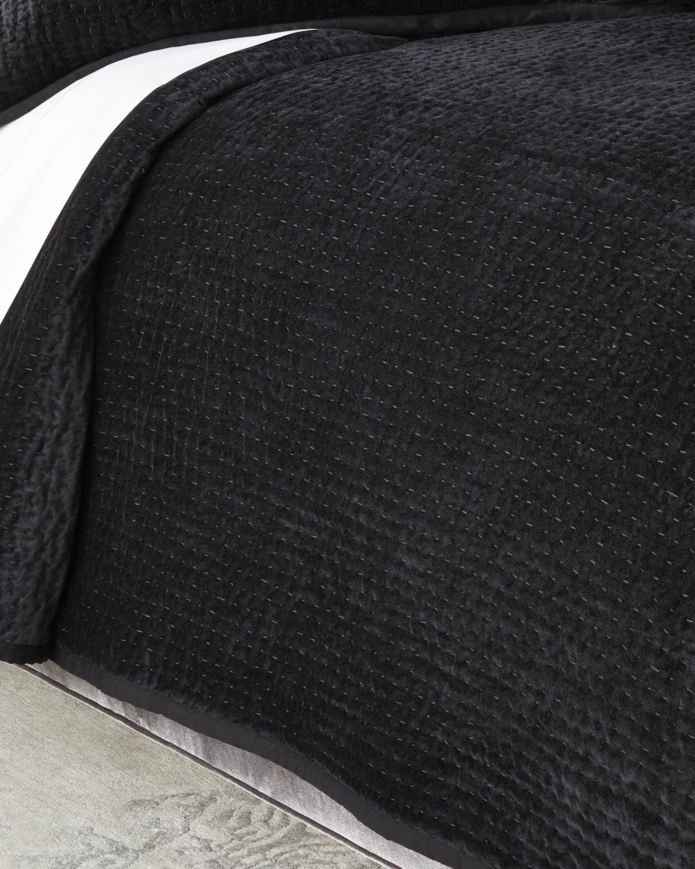 Donna Karan Home Velvet Full/Queen Coverlet