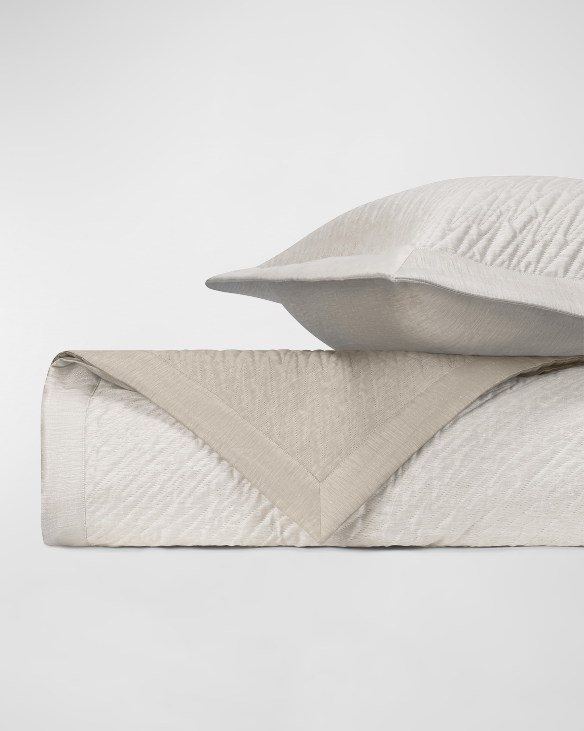 Home Treasures Blaze Full/Queen 3-Piece Coverlet Set