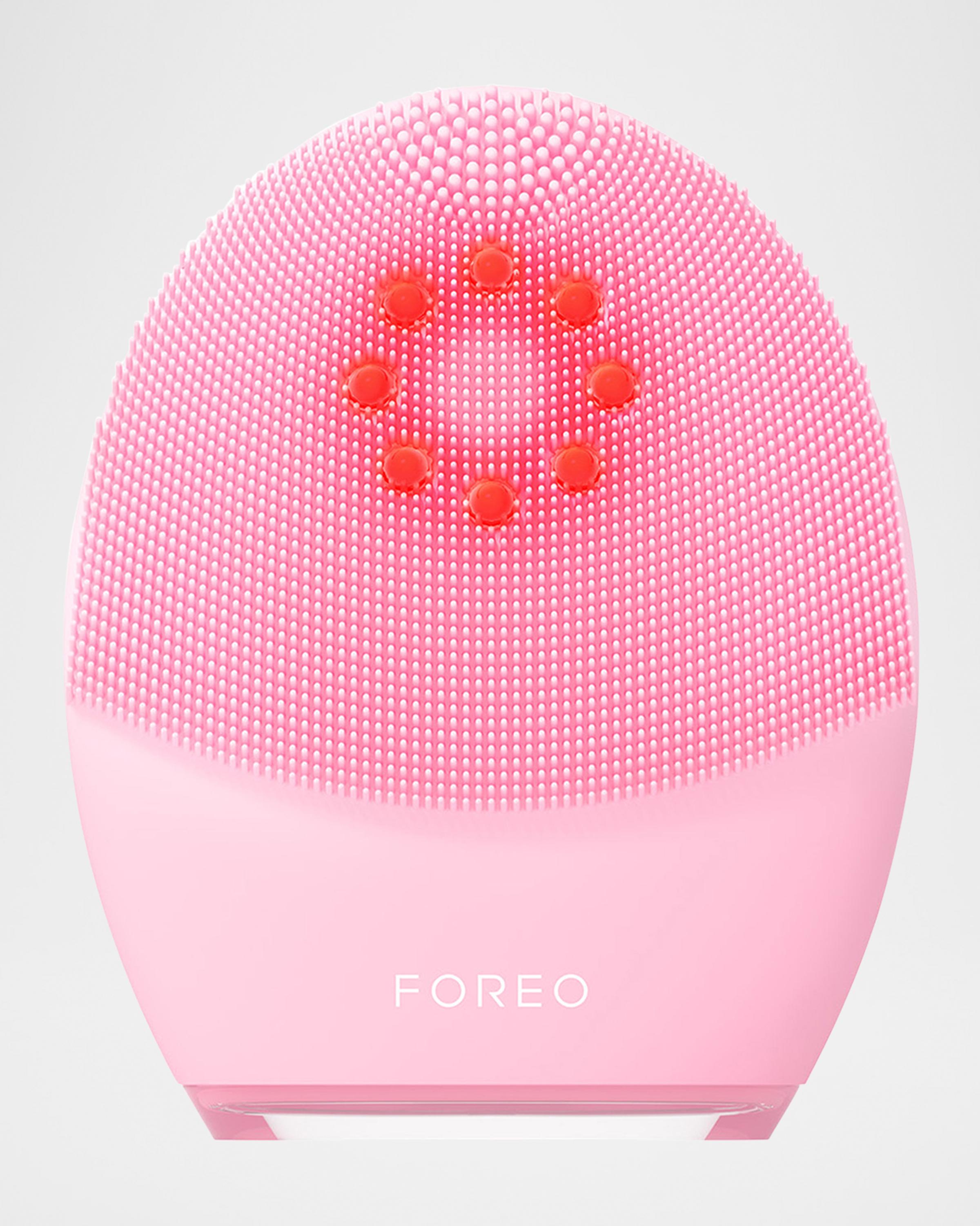 Foreo LUNA 4 Plus Near-Infrared & Microcurrent 4-in-1 Device for