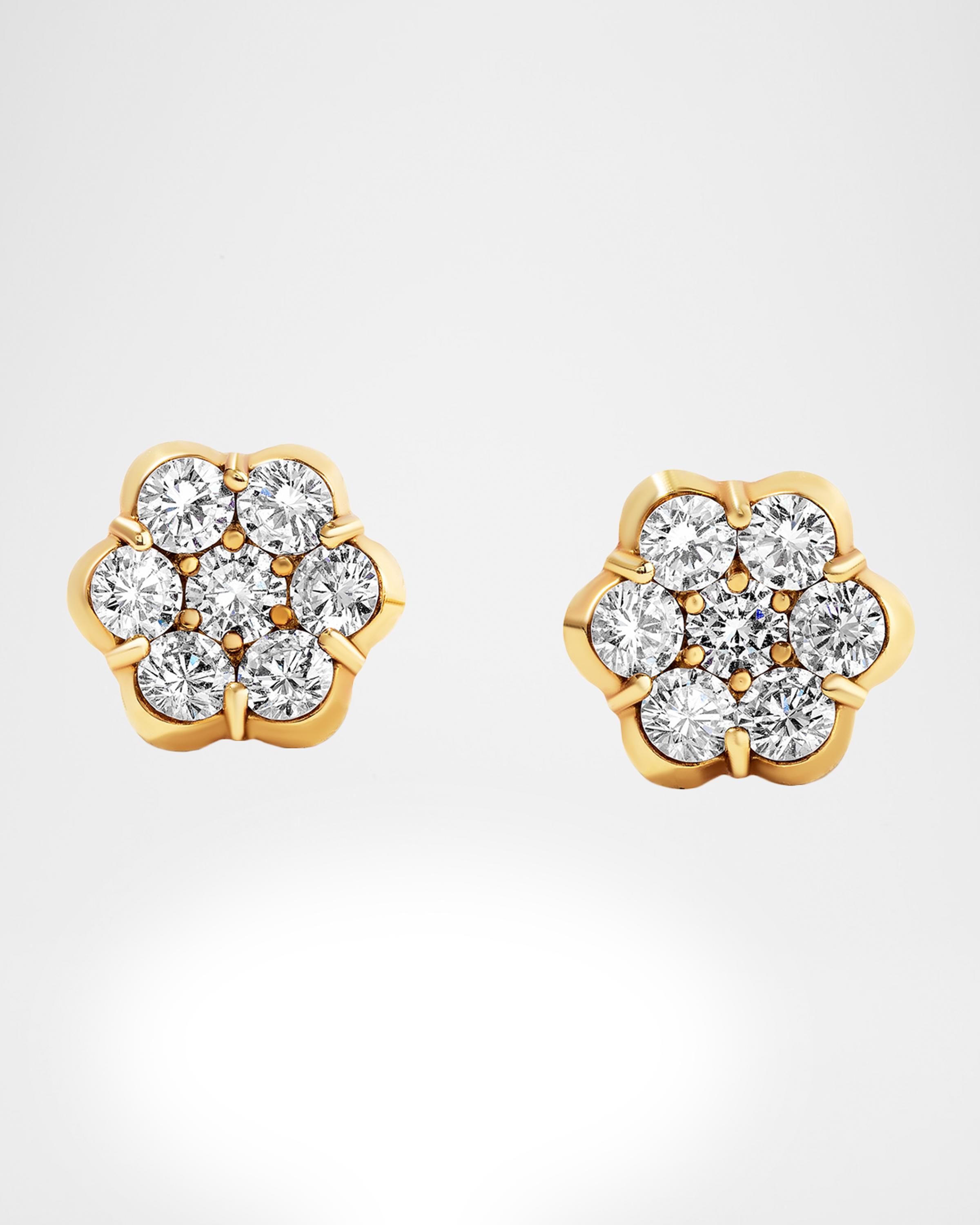 Bayco 18K Yellow Gold 14 Diamond Flower Stud Earrings, 2.41tcw