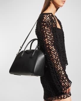 Givenchy Sugar Goatskin Antigona Nano Shoulder Bag (SHF-23678