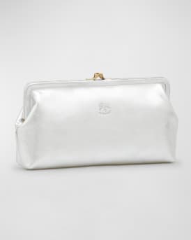 Classic Vaccjetta Leather Clutch Bag