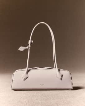 Le Teckel Medium Shoulder Bag in Goatskin