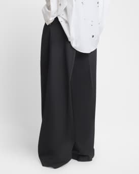 Pamplona Pleated Wide Leg Pants