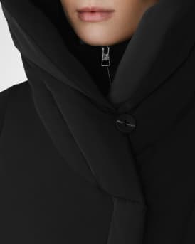 Camelia-U Hooded Down Parka