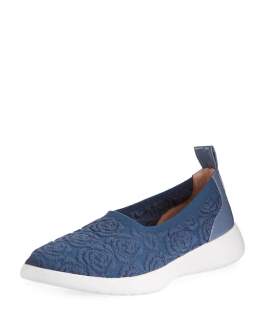 Neiman marcus on sale taryn rose shoes