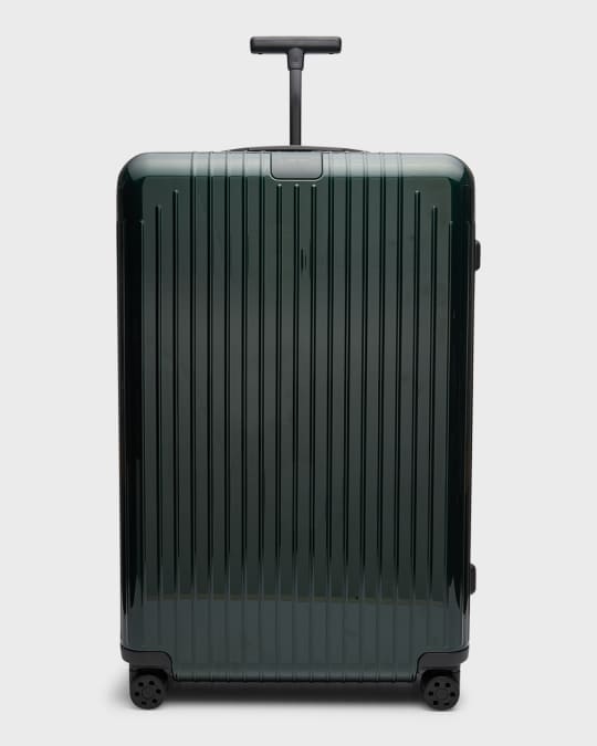 Neiman marcus rimowa 2025