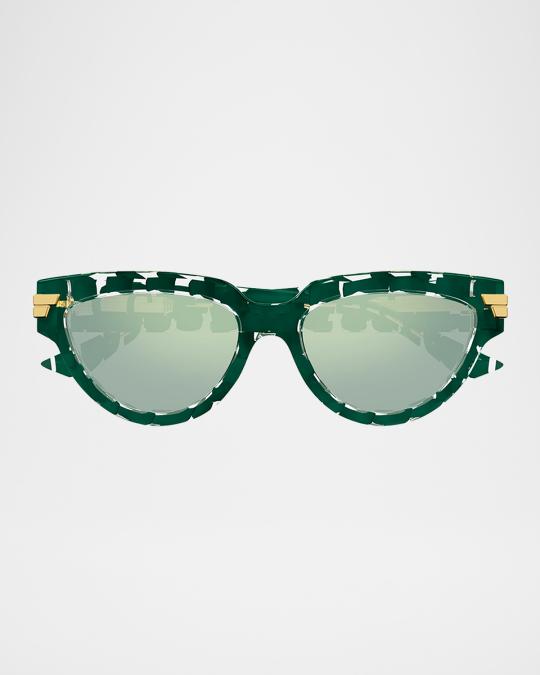$600 Bottega Veneta Green cat-eye sunglasses 0400017206903_GREEN?wid=600&  main image 2