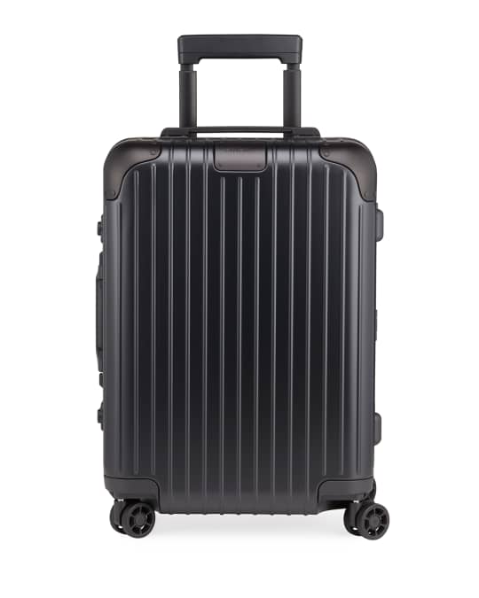 Neiman marcus 2025 rimowa