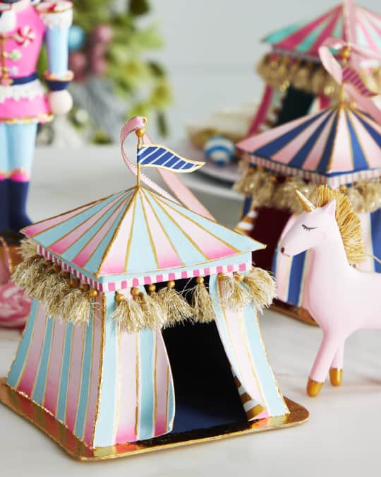 Tabletop tent outlet