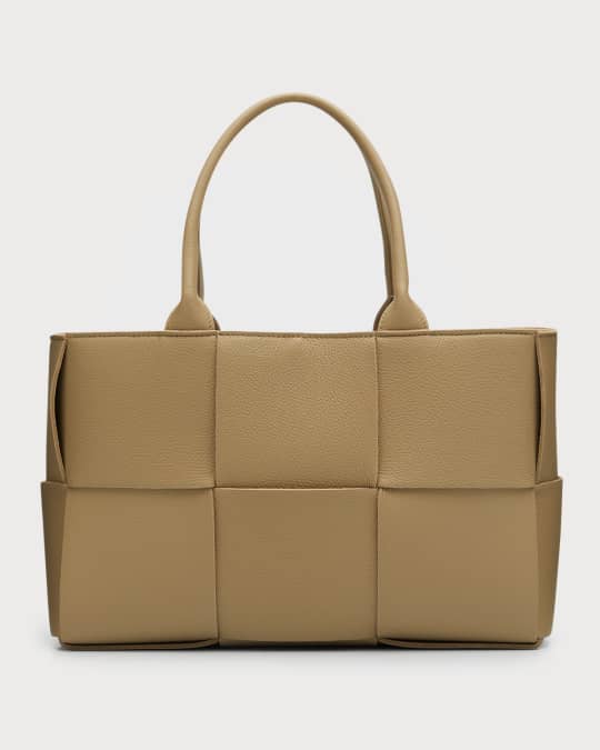 【BOTTEGA VENETA】SMALL ARCO TOTE BAG Bottega Veneta® Men's Small Arco Tote Bag With Strap in