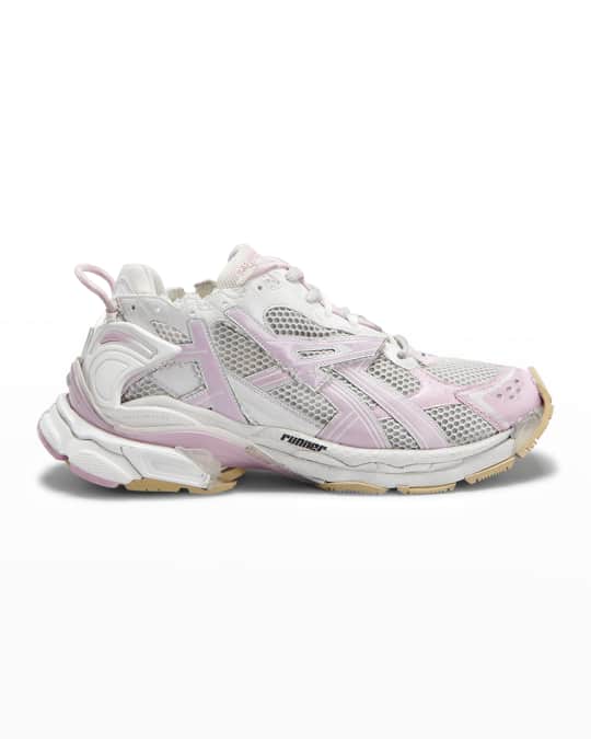 Balenciaga sneakers neiman on sale marcus