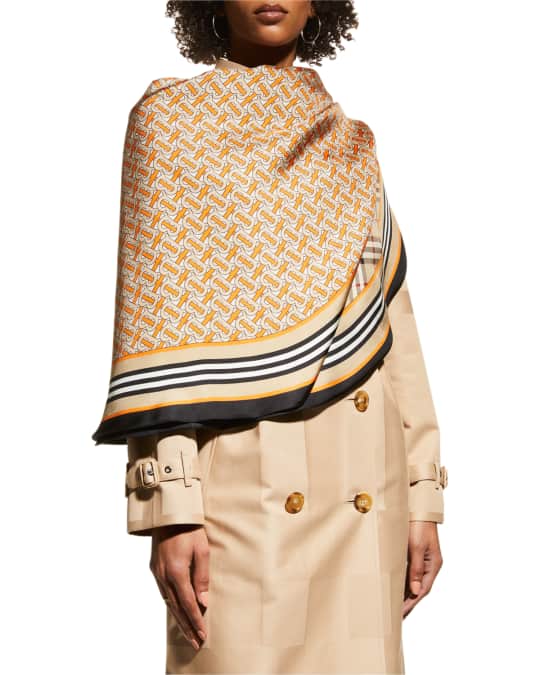 Neiman marcus deals burberry scarf