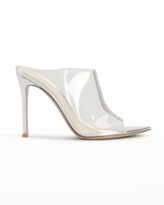 Neiman marcus hotsell gianvito rossi