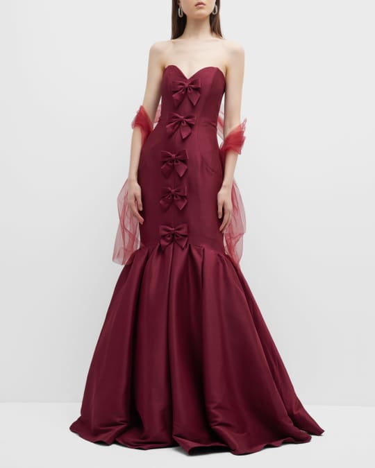 Bow Detail Sweetheart Evening Gown
