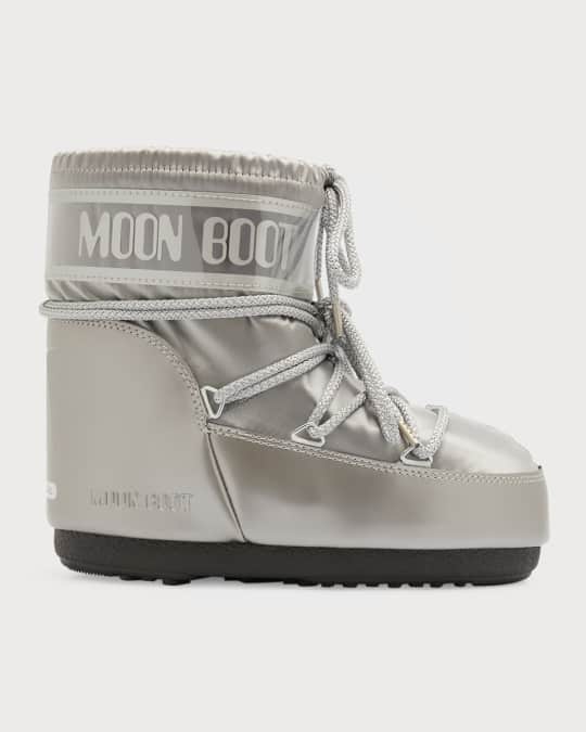 Icon Bicolor Lace Up Short Snow Boots