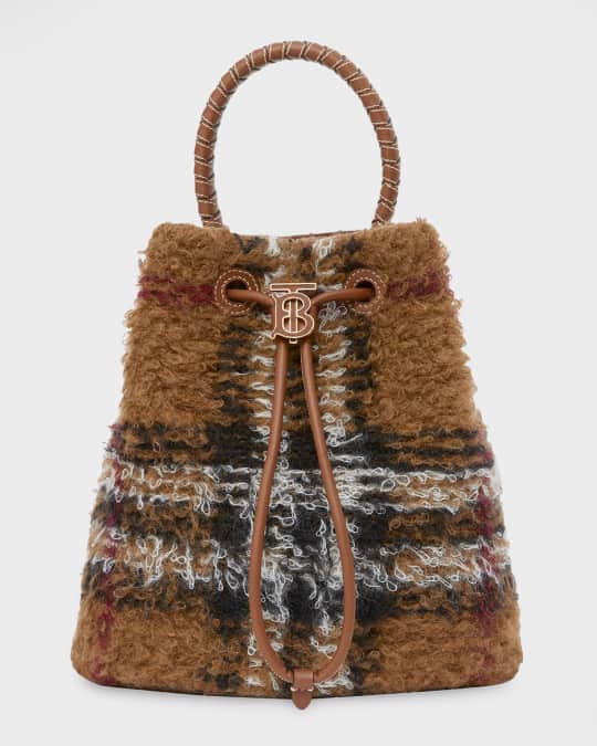 Burberry foster bucket bag hot sale