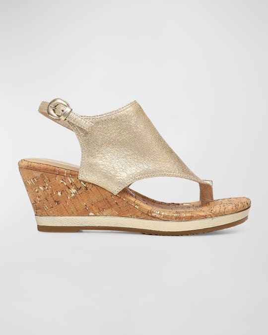 Neiman marcus donald pliner shoes store